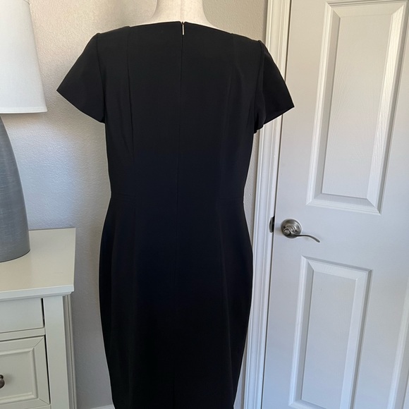 Hugo Boss Dasori Virgin Wool Sheath Dress Sz 12 - Picture 2 of 9